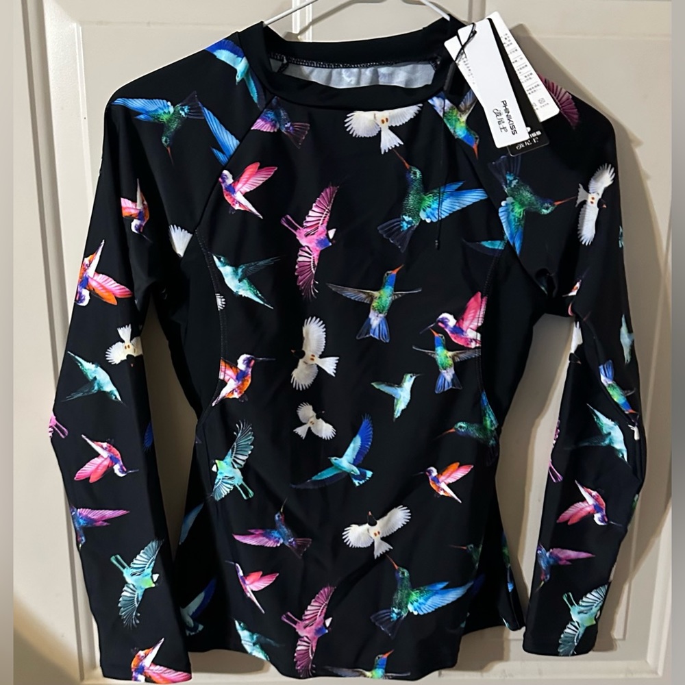 Phinikiss gorgeous hummingbird compressed top